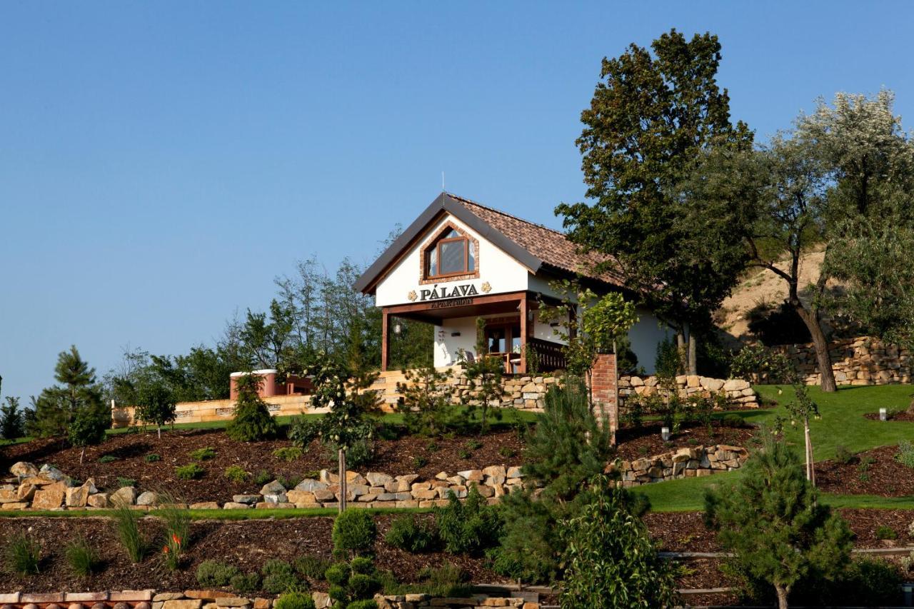 Velké Pavlovice Vinarsky Penzion Andre מראה חיצוני תמונה
